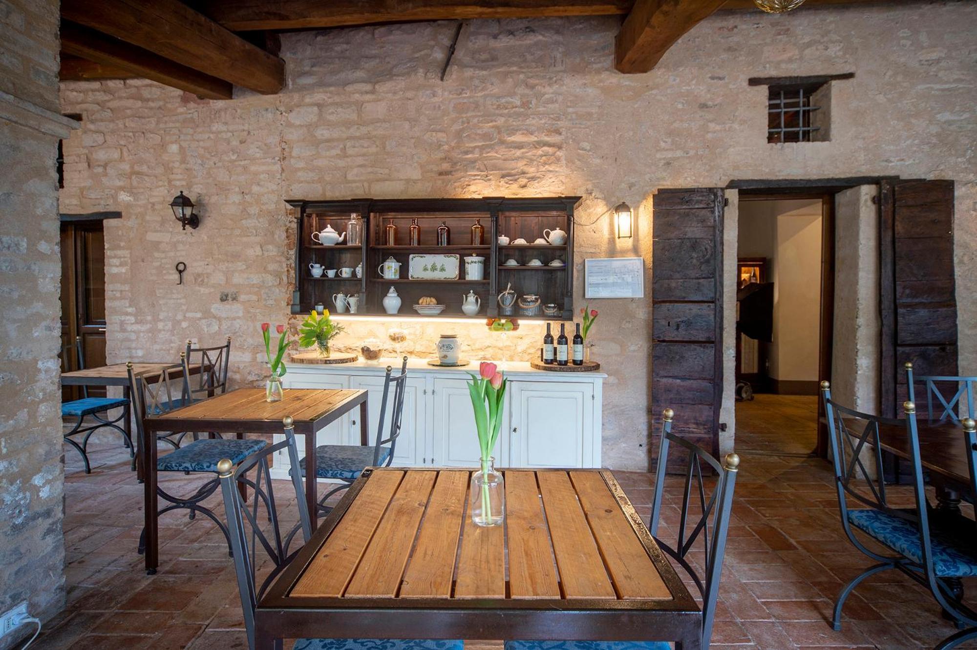 Villa La Maesta Antica Dimora Di Campagna Foligno Exterior foto